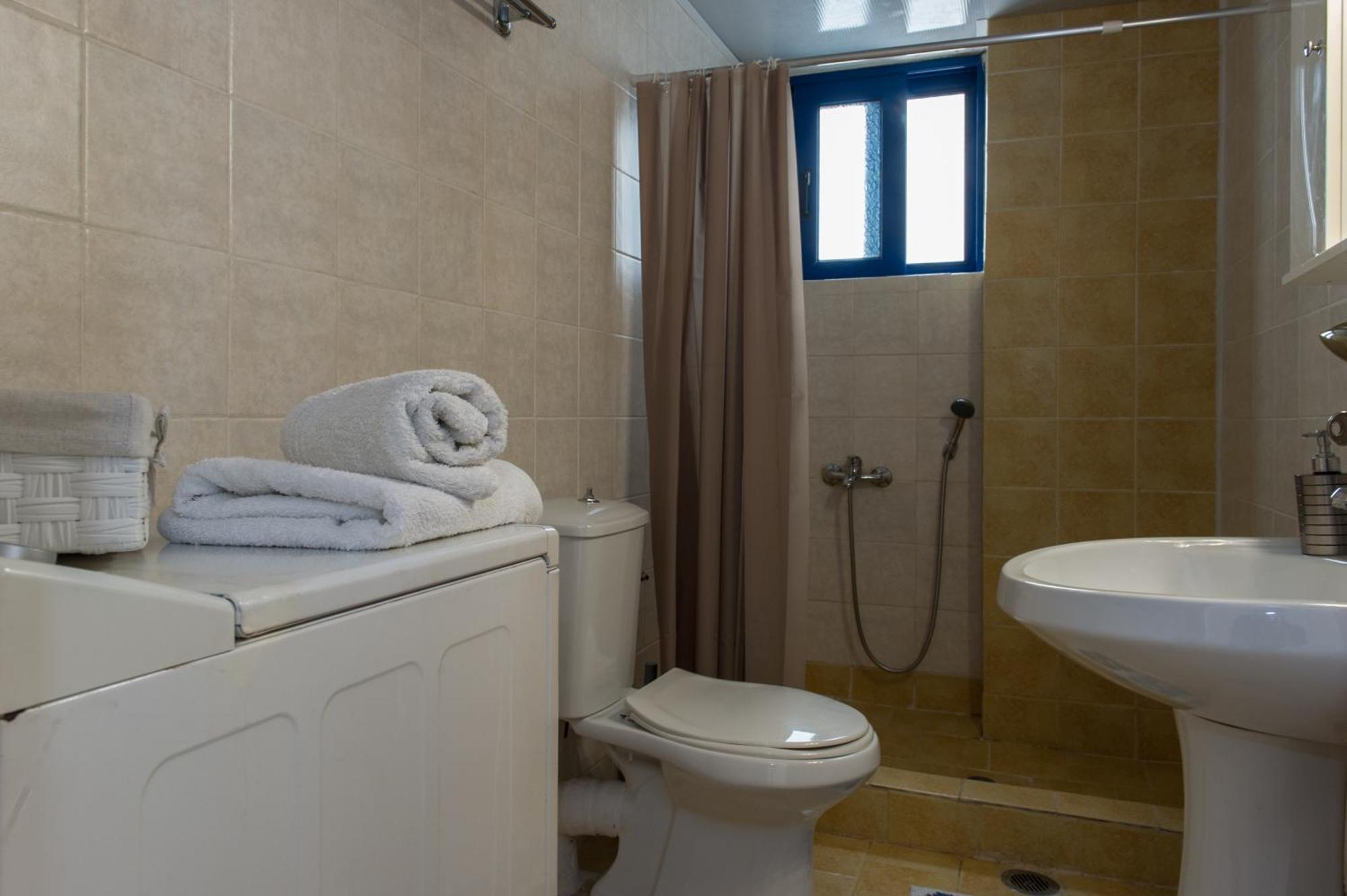 Kamari Blue Apartments Kalamata Exterior photo